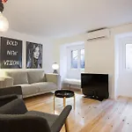 Castle Alfama Apartman