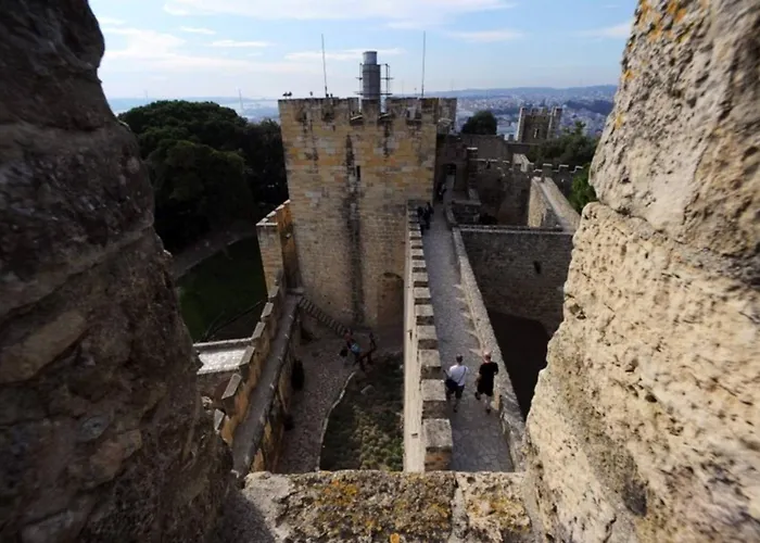 Castle Alfama Apartment *