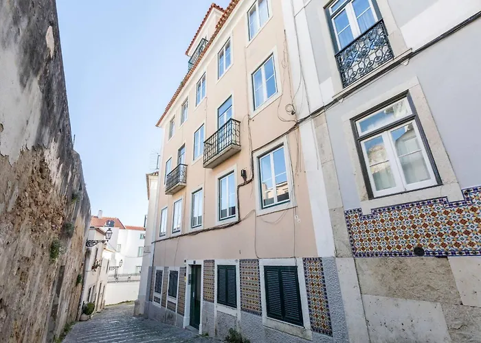 Castle Alfama Apartment