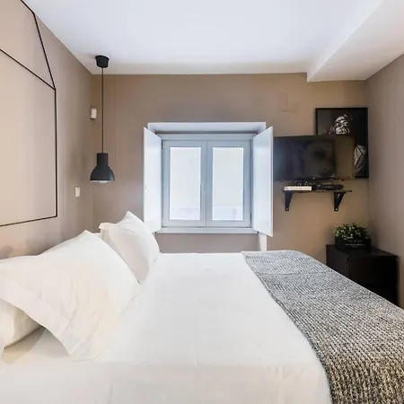 My Lx Flat Castle Alfama Lissabon